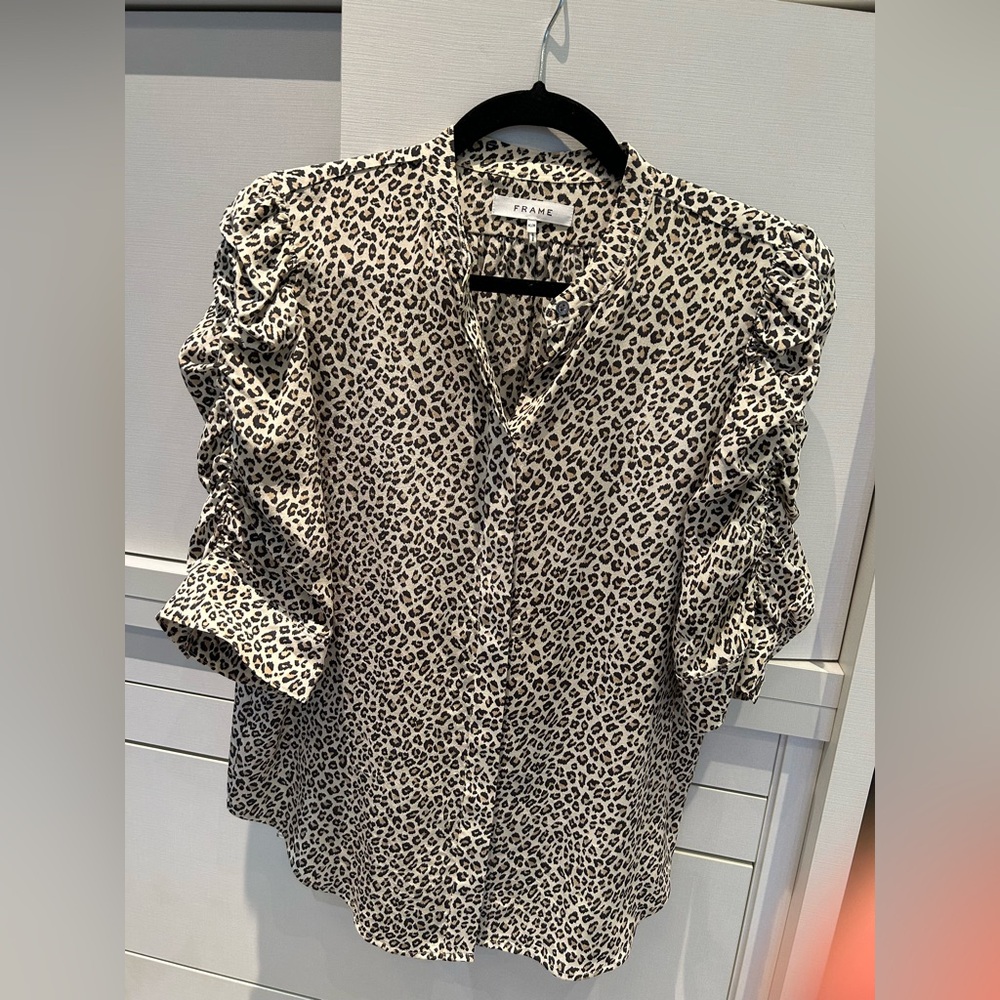 Frame Gillian Leopard Print silk Blouse